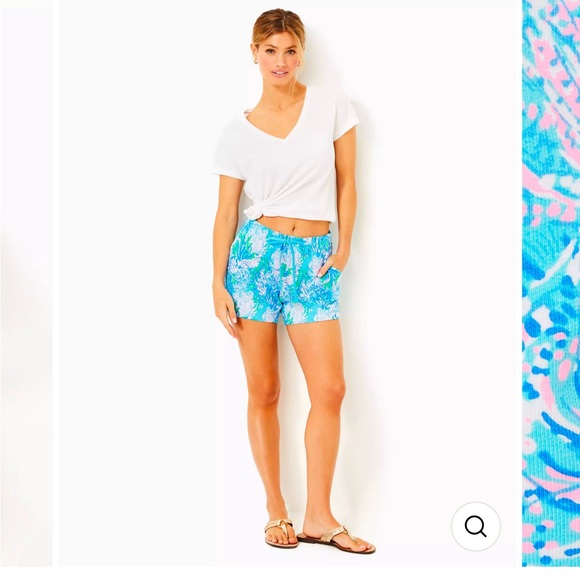 Lilly Pulitzer Short - Picture 6 of 8